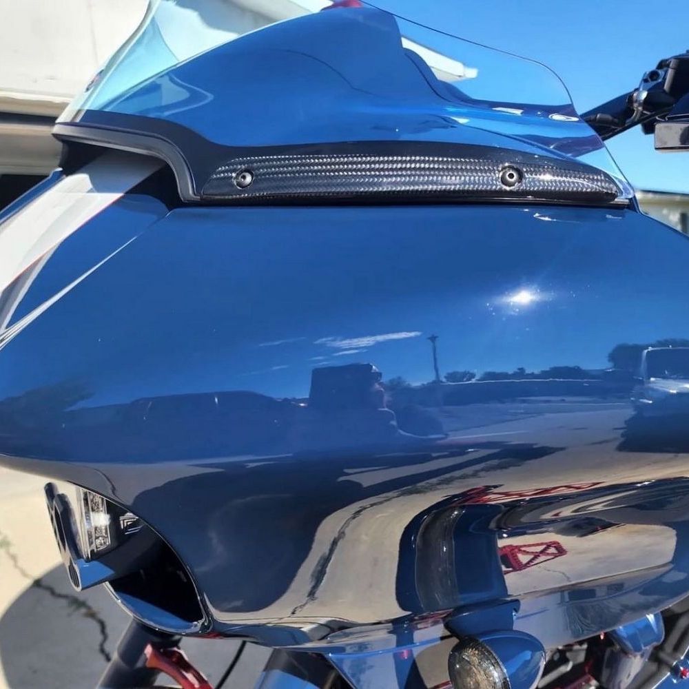 Carbon windshield trims for 20182022